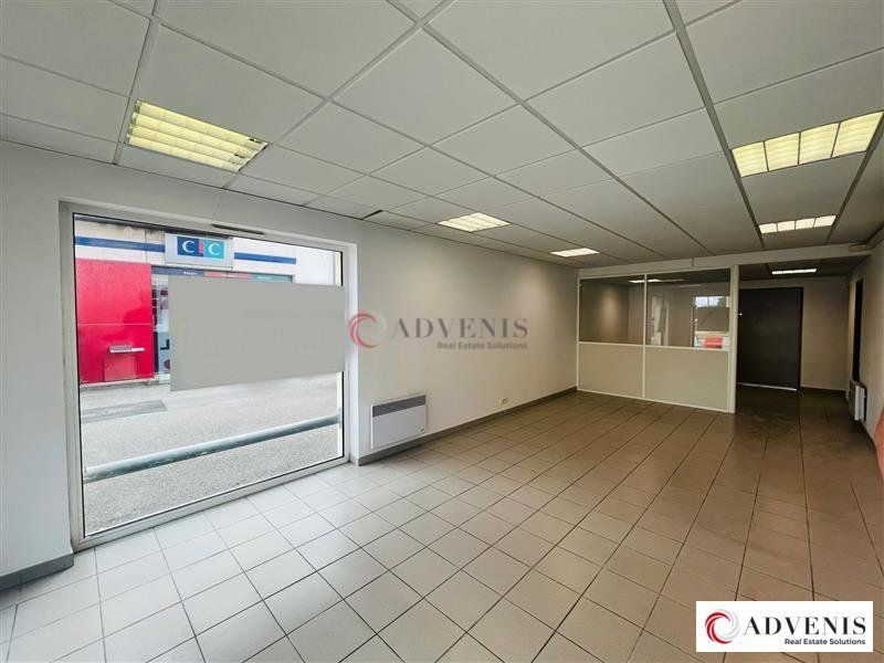 A LOUER - LOCAL COMMERCIAL - 48 M²