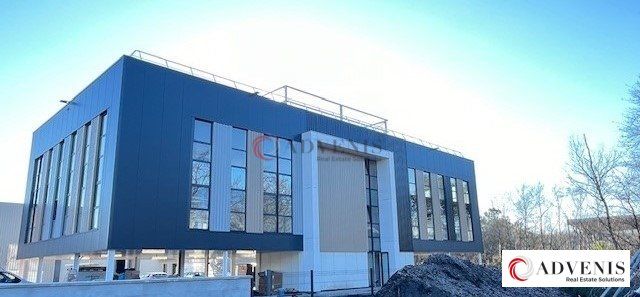 Vente bureaux 655 m² divisibles à partir de 103 m²