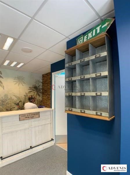 A LOUER - BUREAUX - 250 M²