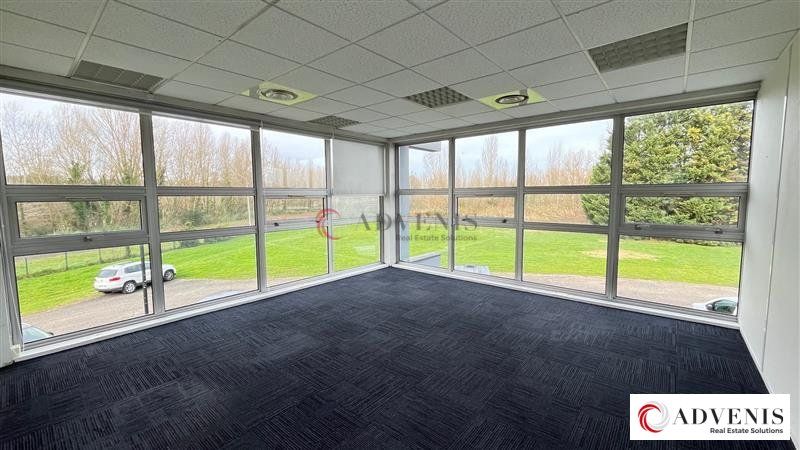 A LOUER - BUREAUX- A PARTIR DE 240M²