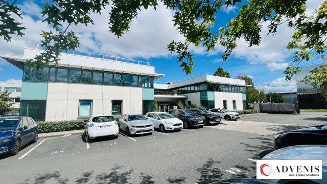 Location bureaux 3848.64 m² divisibles à partir de 186 m²