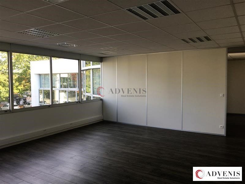 A LOUER - BUREAUX - 222.51 M²