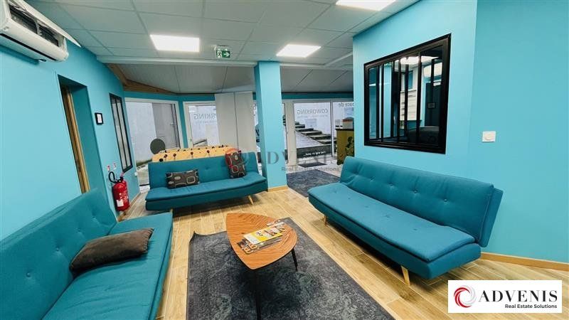 A VENDRE - BUREAUX - 330 M²