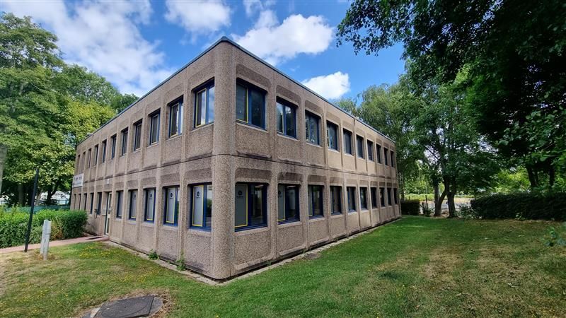 Location bureaux 258 m² divisibles à partir de 130 m²