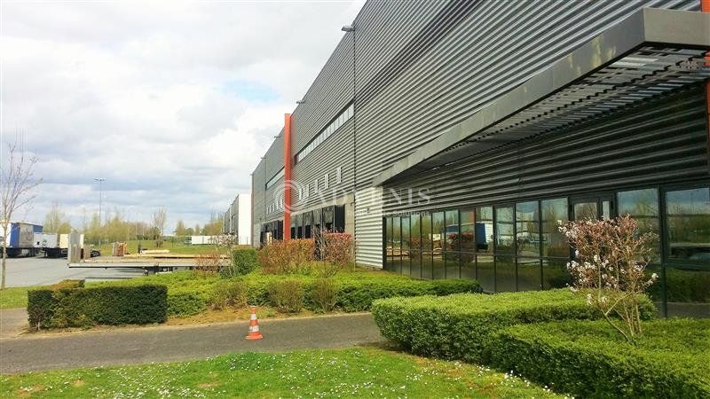 LOGISTIQUE A PARTIR DE 8.219 M²