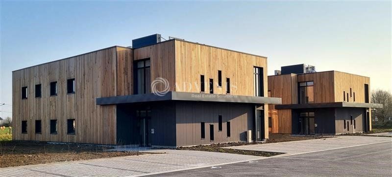 PLATEAU DE BUREAUX NEUF DE 269 M² AVEC ASCENCEUR