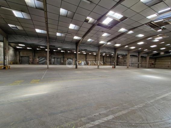 ZA DE BOURCHEIL | BATIMENT INDEPENDANT DE 10 356 M² DIV A PARTIR DE 4 462 M²