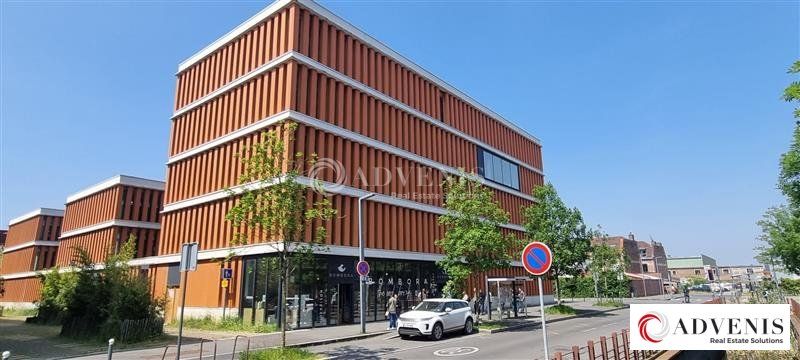 Location bureaux 2486 m² divisibles à partir de 100 m²