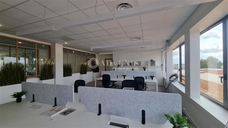 3784 m² pour ce bureaux en location à Villeneuve d'ascq