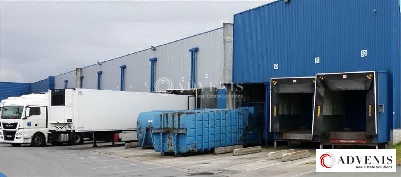 Location entrepot 17642 m² non divisibles