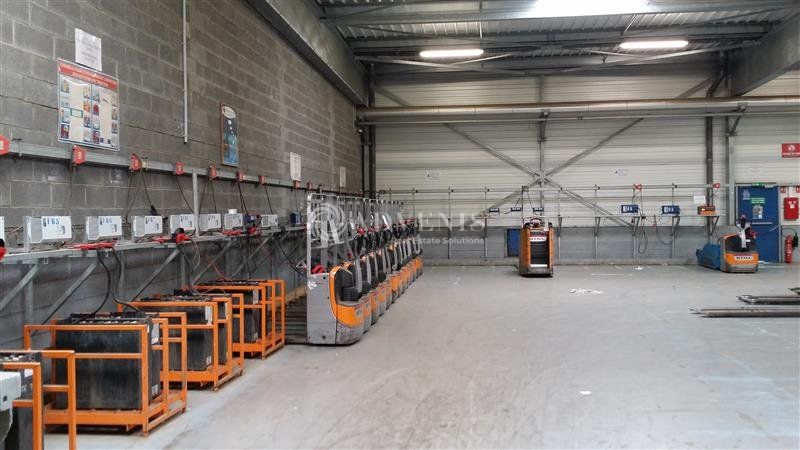 LOGISTIQUE 15.414 m² - 49 QUAIS