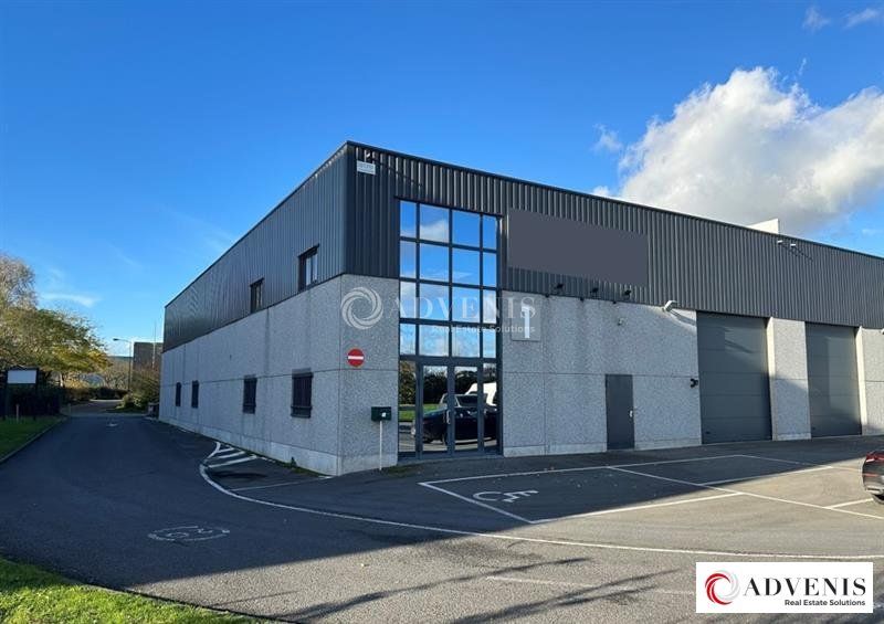 Location entrepot 544 m² non divisibles