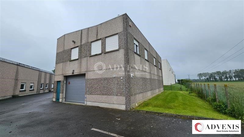 Location local d''activites 412 m² non divisibles