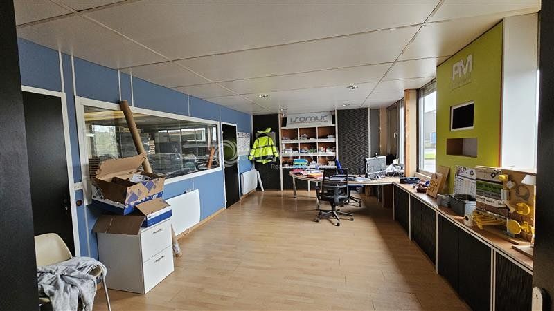 EXCLUSIVITE - ENTREPÔT INDEPENDANT DE 1033 M² SUR FONCIER DE 2916 M²