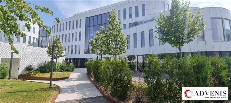 BUREAUX DE 503 M² ET 485 M² AU COEUR DU BUSINESS POLE
