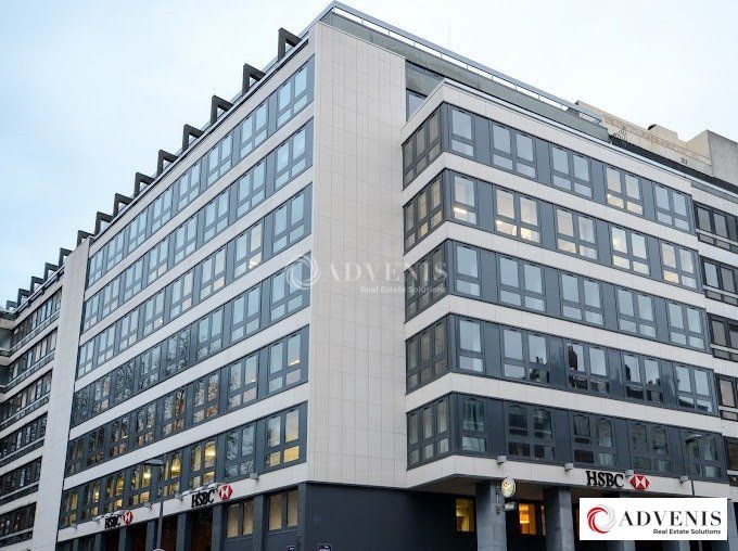 Location bureaux 751 m² divisibles à partir de 330 m²