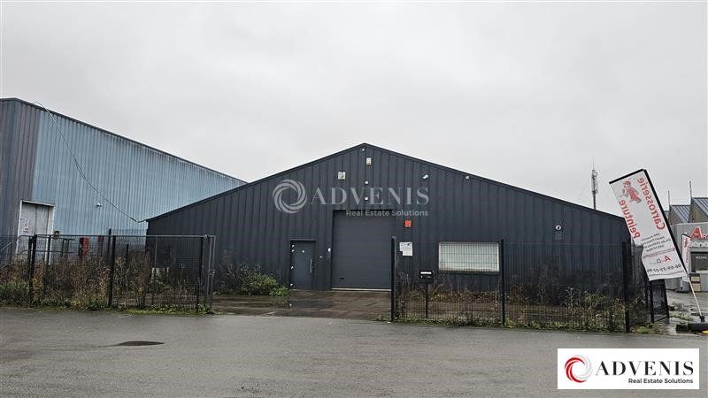 Location entrepot 600 m² non divisibles