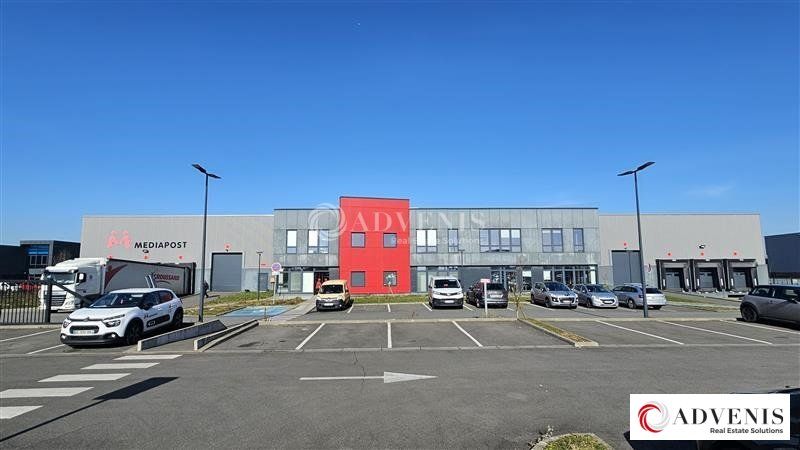 Location entrepot 6473 m² non divisibles