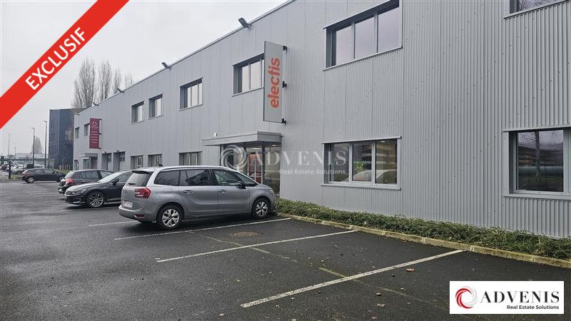 Location local d''activites 1334 m² non divisibles