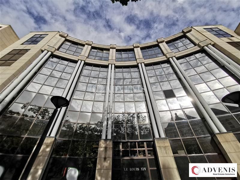 Location bureaux 413 m² non divisibles