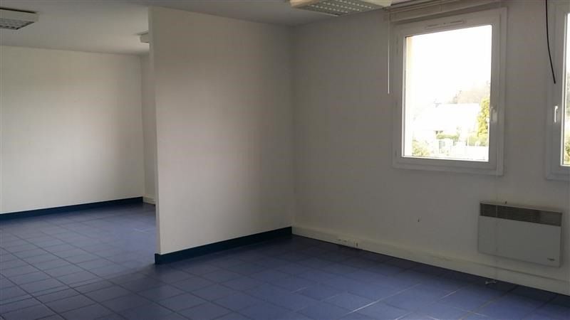 Location bureaux 100 m² non divisibles