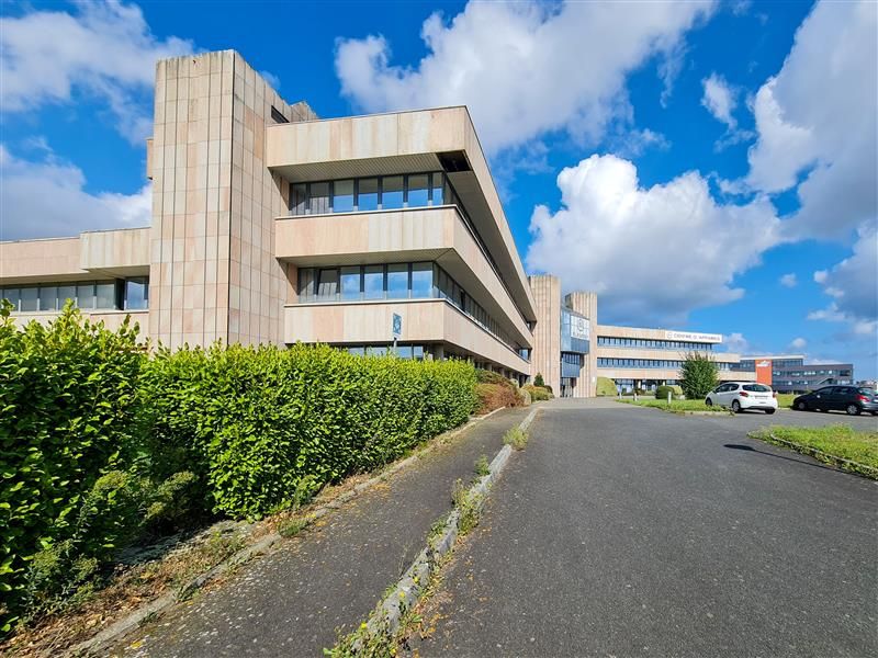 Location bureaux 565 m² divisibles à partir de 24 m²