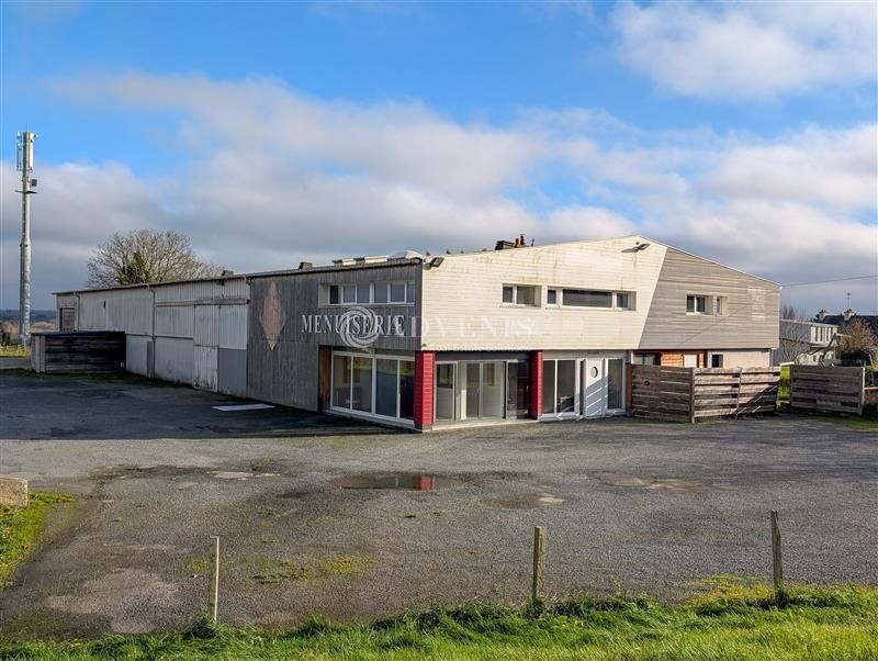 Vente local d''activites 1000 m² non divisibles