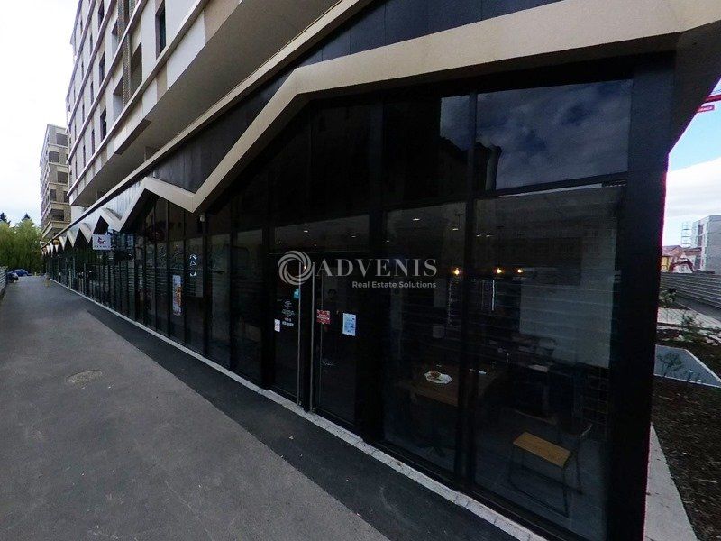 Location local commercial 180 m² non divisibles