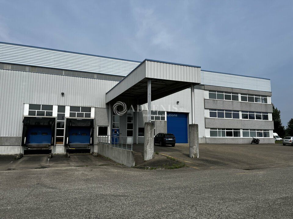 Location entrepot 13816 m² divisibles à partir de 6737 m²