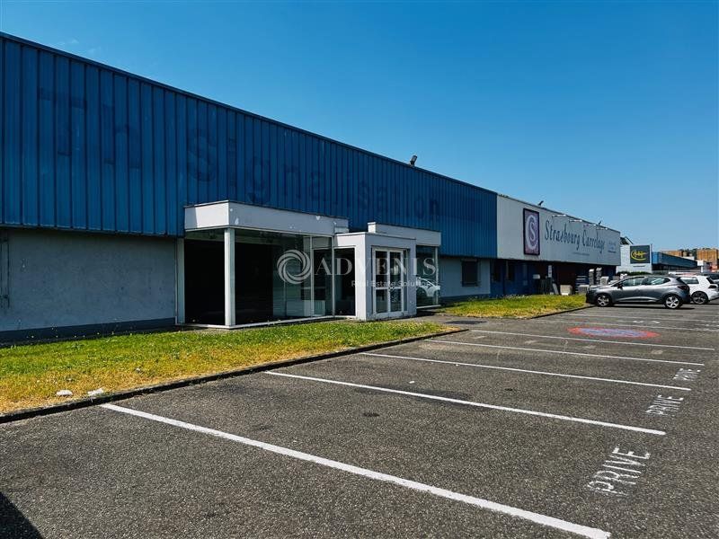 Location local d''activites 550 m² divisibles à partir de 550 m²