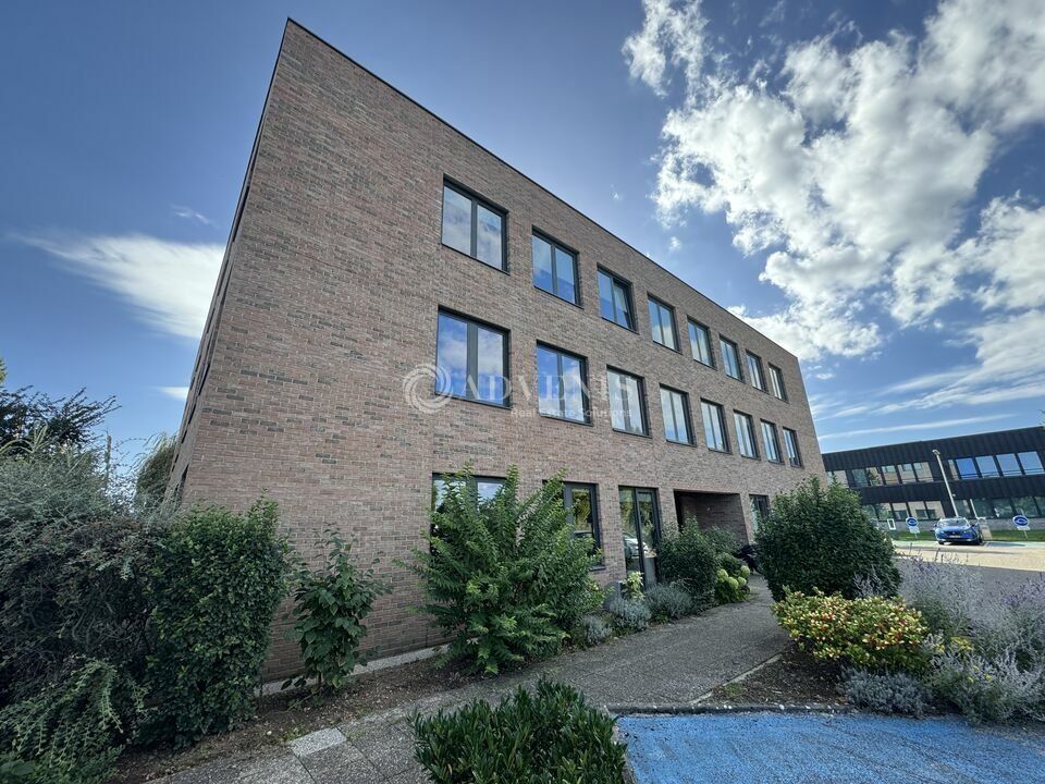Plateaux de bureaux aménagé à louer dans un immeuble moderne - Parc d'Activités Aéroparc - Entzheim