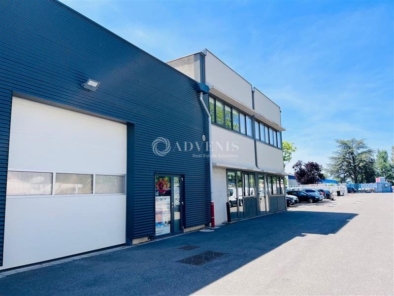 Vente local d''activites 969 m² non divisibles