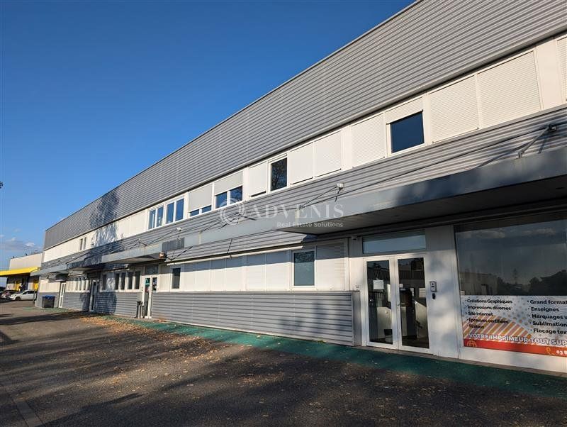 Location local d''activites 405 m² non divisibles