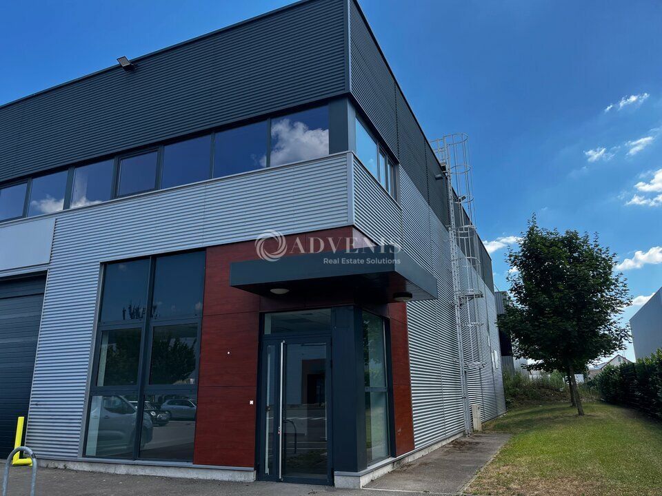 Location local d''activites 292 m² non divisibles