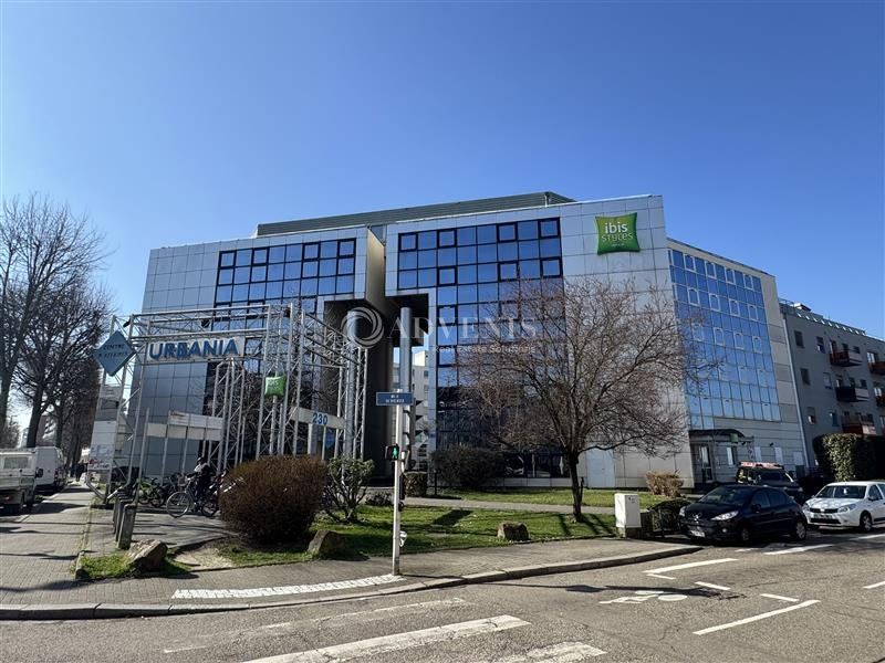 Vente bureaux 245 m² non divisibles