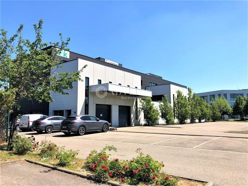 Location bureaux 236 m² divisibles à partir de 86 m²