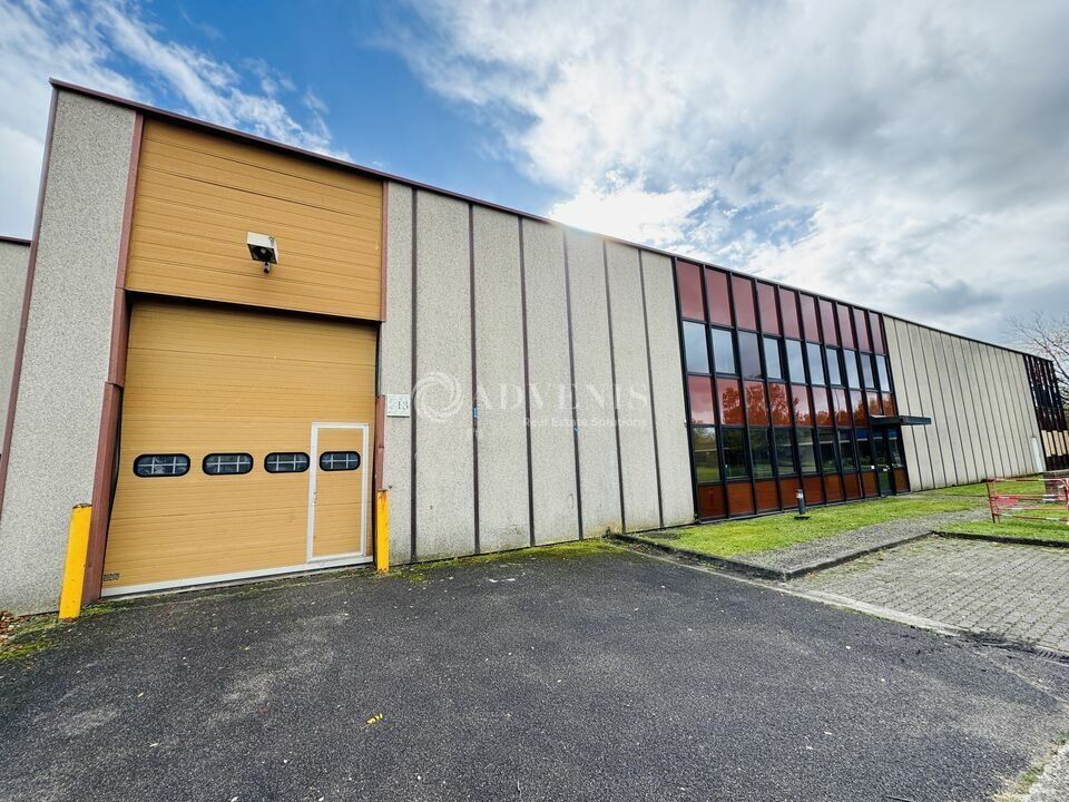 Local à usage d'activité proche des transports en commun - Parc des Tanneries - Lingolsheim