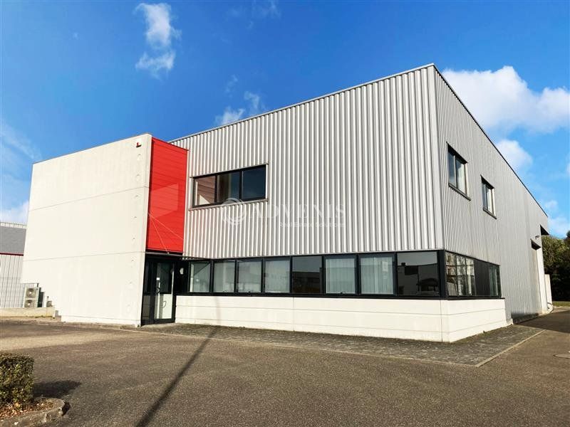 Location local d''activites 642 m² divisibles à partir de 642 m²