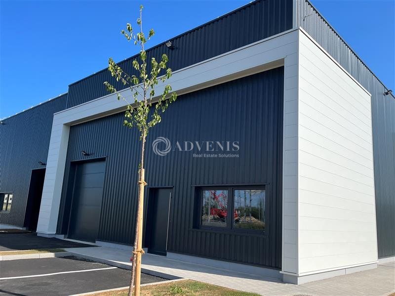 Vente local d''activites 237 m² non divisibles