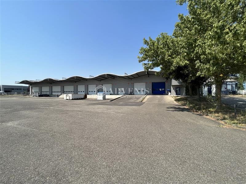 Vente entrepot 2994 m² non divisibles