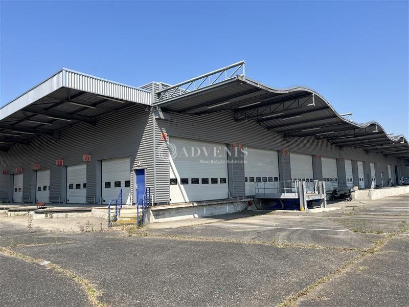 Hall d'activités à vendre avec visibilité exceptionnelle depuis l'autoroute - Zone d'Activités - Souffelweyersheim