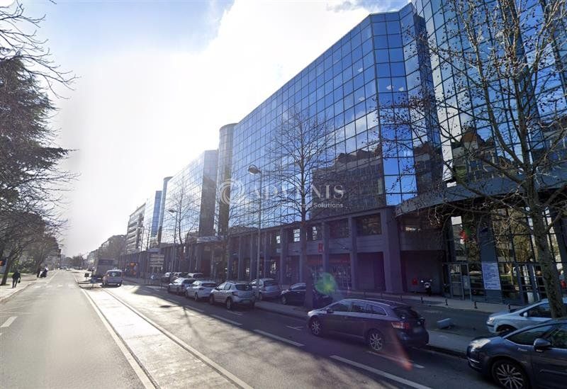 Vente bureaux 121 m² non divisibles