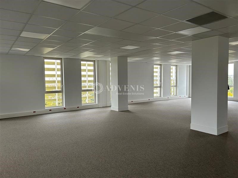 Location bureaux 785.41 m² divisibles à partir de 89.78 m²