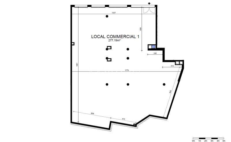277 m² pour ce local commercial en vente à Joue les tours