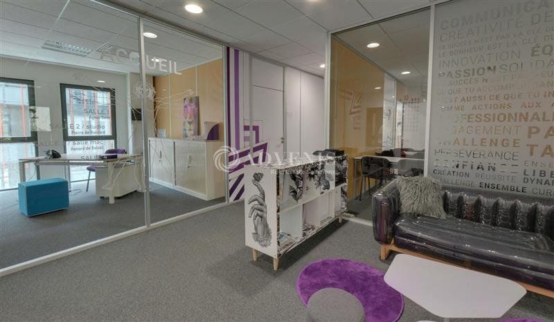 Environ 1 172 à 1 216 m² de bureaux , à louer, au cœur des 2 lions