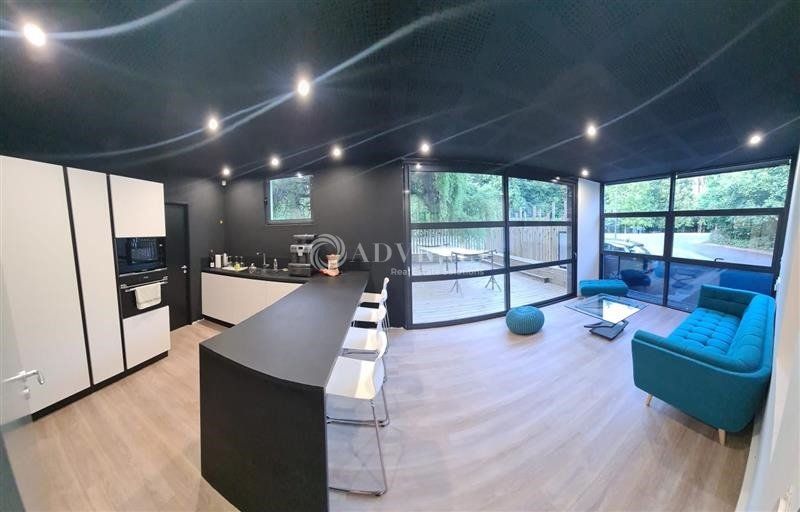 Location bureaux 66 m² non divisibles