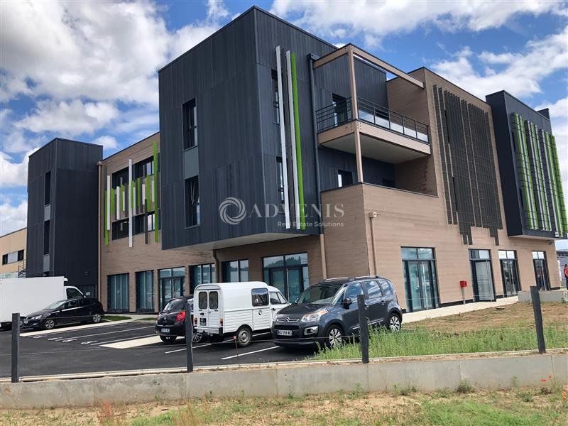 Location local commercial 310 m² divisibles à partir de 60 m²