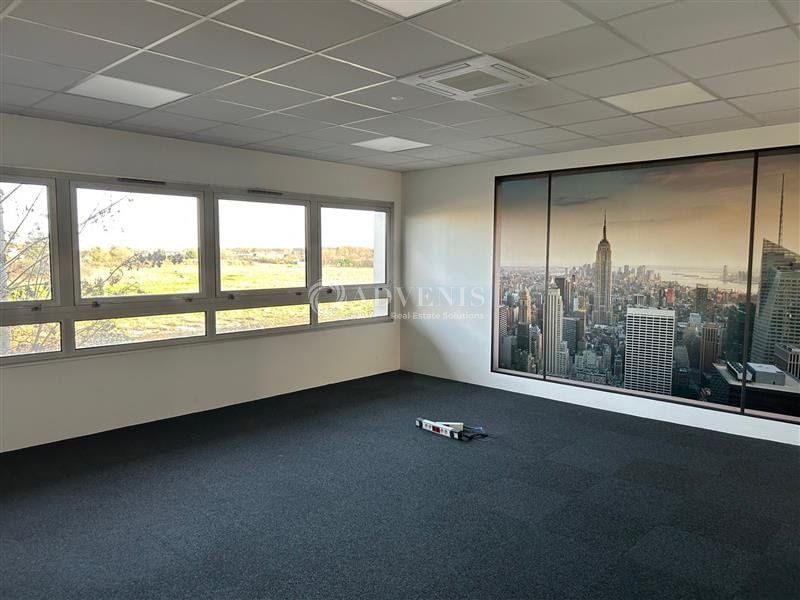 Location bureaux 234 m² divisibles à partir de 109 m²