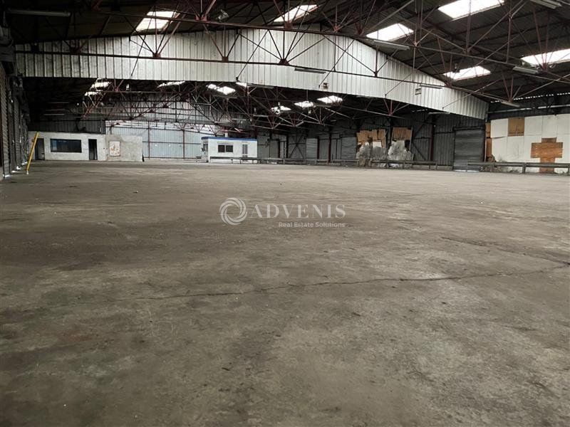 Vente local d''activites 4320 m² non divisibles