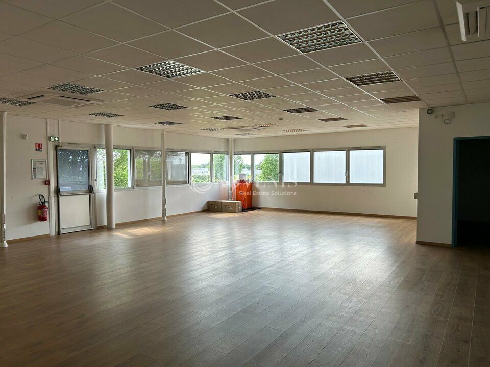 Location bureaux 440 m² non divisibles